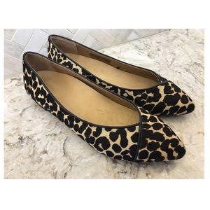 Vionic Leopard Print Pointed Toe Flats in Tan and Black